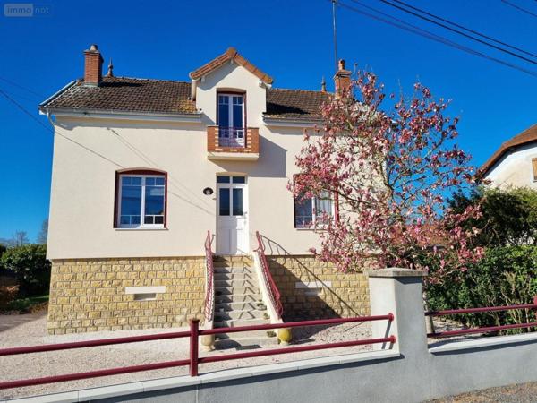 Maison individuelle à vendre à Paray-le-Monial en Saône-et-Loire (71600), ref : 20365