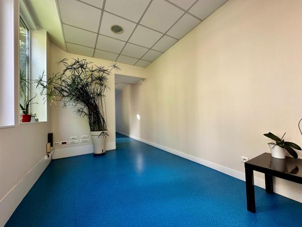 Local commercial de 109 m2 en hyper centre