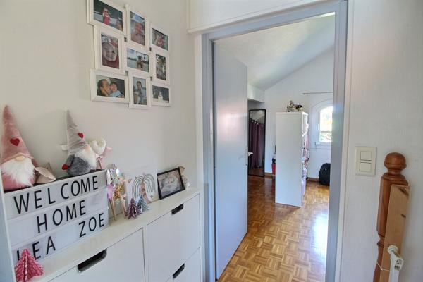 Maison individuelle de 133 m² utiles sur terrain de 451 m² cave buanderie cuisine d'été et appenti