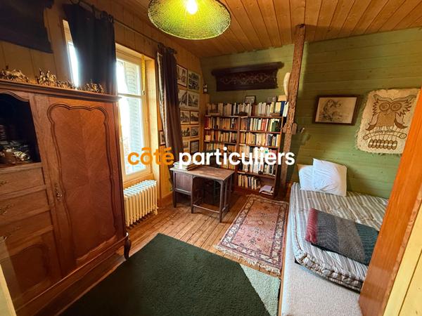 Vente Maison bourgeoise222 m² - 8 Pièces - SAINT AMAND MONTROND (18200)