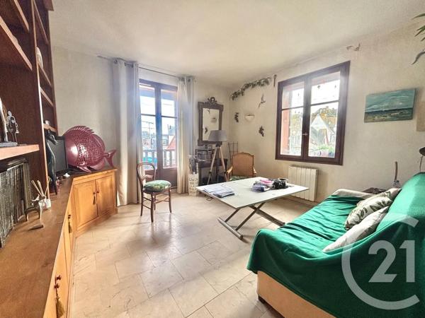 Appartement F2 à vendre  2 pièces - 44,41 m 2   DEAUVILLE  - 14