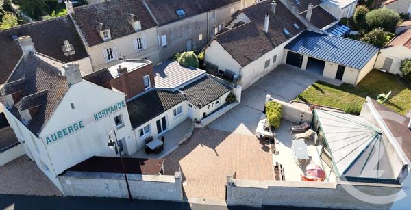 Maison à vendre  8 pièces - 188 m 2   HERMANVILLE SUR MER  - 14