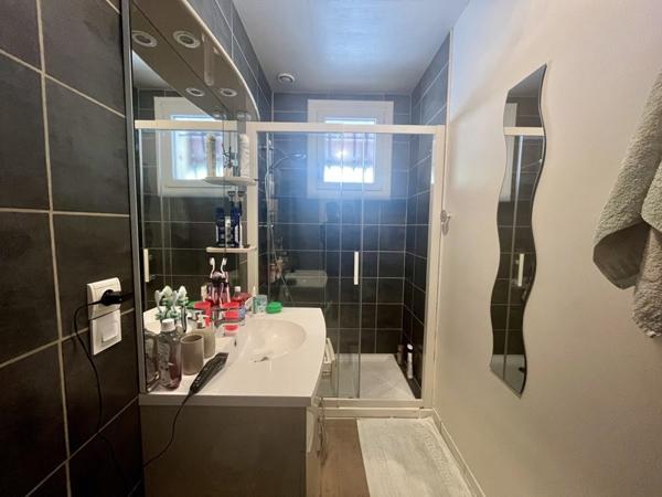 Maison à vendre 166 625 € Chabanais 4 p 88 m² DPE C