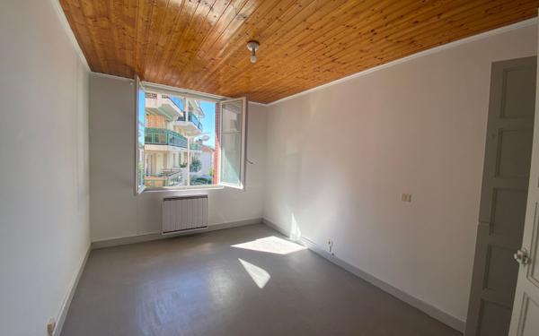 Appartement à vendre    3 pièces •  Voiron