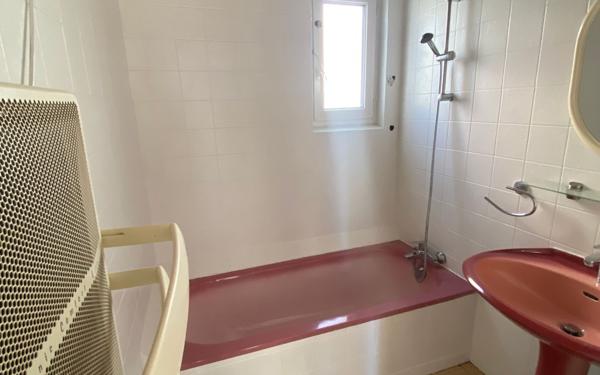 Appartement à vendre    3 pièces •  Voiron