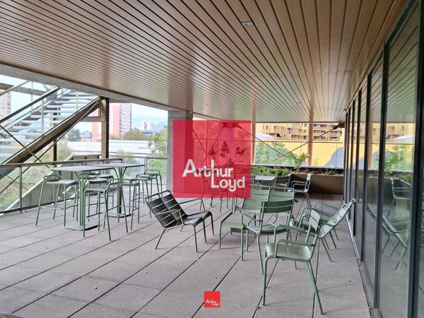 BUREAUX NEUFS A LOUER 432M² A ECHIROLLES AVEC PARKINGS