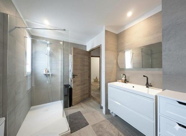 Maison récente 4 chambres proche tous commerces