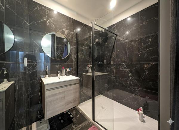 Maison récente 4 chambres proche tous commerces