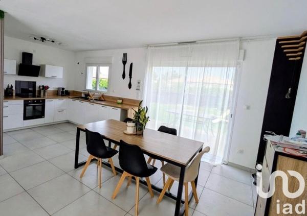 Maison à vendre 4 pièces 93 m² Montbartier