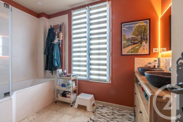 Maison à vendre  4 pièces - 97,50 m2 ST MAUR DES FOSSES - 94