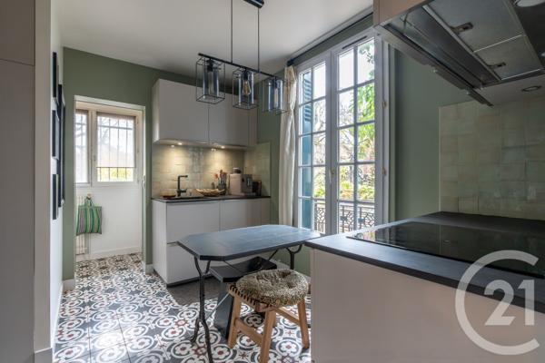 Maison à vendre  4 pièces - 97,50 m2 ST MAUR DES FOSSES - 94