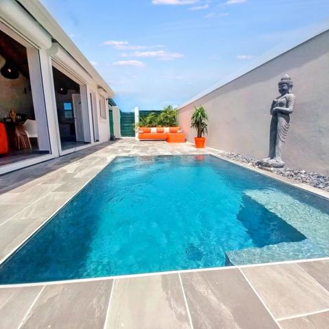 Maison neuve, 3 pièces plain pied, meublée à vendre à SAINTE ANNE (971), GUADELOUPE, piscine et clôturée
