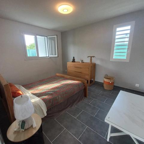 Maison neuve, 3 pièces plain pied, meublée à vendre à SAINTE ANNE (971), GUADELOUPE, piscine et clôturée