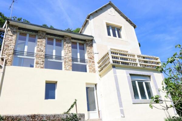 Maison atypique des années 30 avec vue dégagée sur espace vert 29600 Saint-Martin-des-Champs