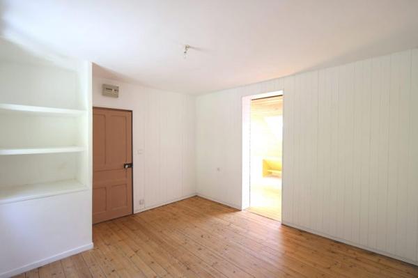 Maison atypique des années 30 avec vue dégagée sur espace vert 29600 Saint-Martin-des-Champs