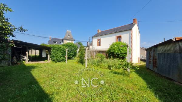 Maison de Bourg à RÉNOVER de 77 m² sur 672 m² NORT-SUR-ERDRE