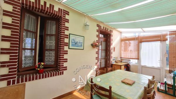 Maison de Bourg à RÉNOVER de 77 m² sur 672 m² NORT-SUR-ERDRE