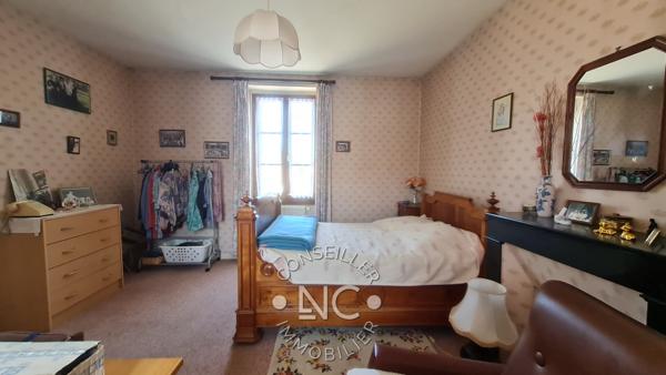 Maison de Bourg à RÉNOVER de 77 m² sur 672 m² NORT-SUR-ERDRE