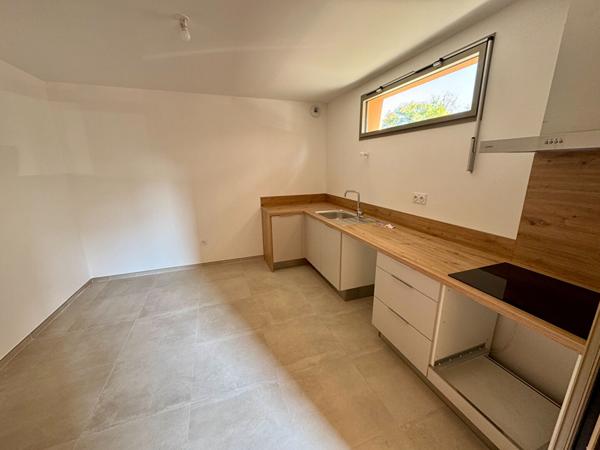Maison Nimes 4 pièce(s) 95.40 m2
