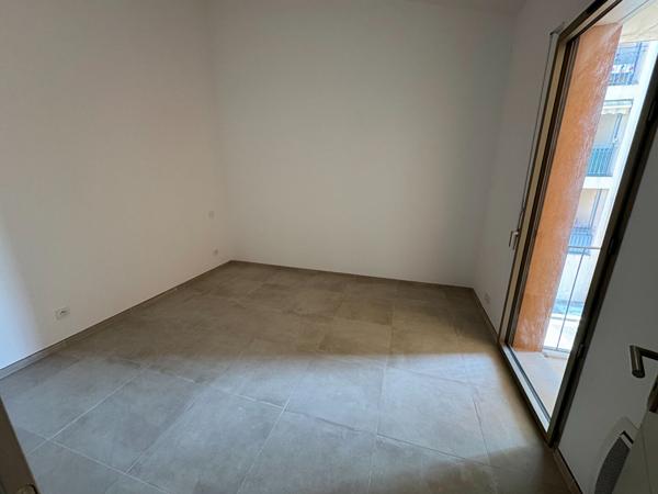 Maison Nimes 4 pièce(s) 95.40 m2