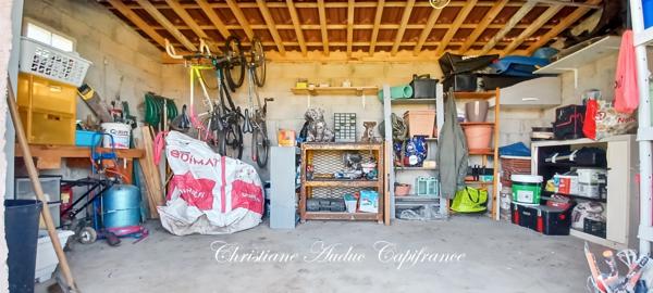 Entre Cluny et Charolles, VEROSVRES, maison de 2005 de 106 m², avec piscine, 3 chambres, sur terrain de 1870 m²