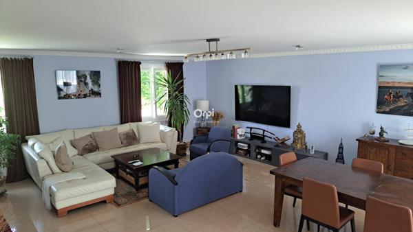 Maison à vendre    5 pièces • 159 m2 Sainte-Soulle