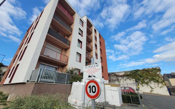 Stationnement à vendre