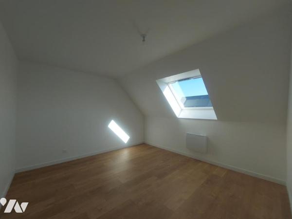 MAISON 90M² SUR TERRAIN DE 221M²