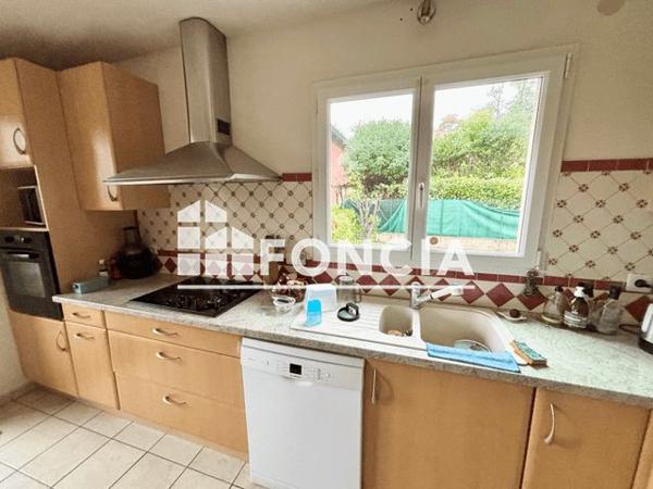 Location Maison 6 pièces 150 m² - 31 CHEMIN FLORIAN Ferney Volaire 01210