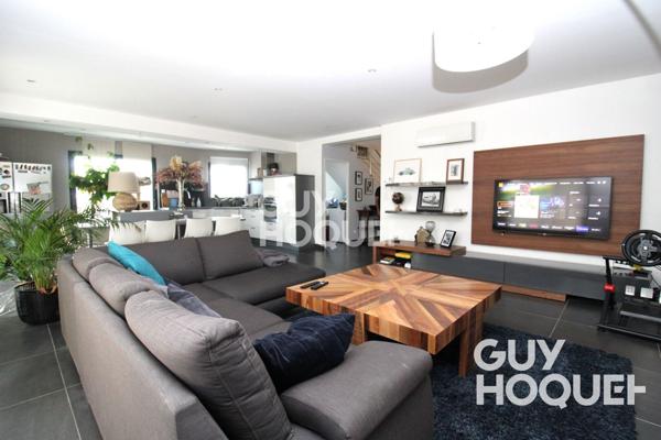 Villa quartier prisé, splendide terrasse avec VUE et grand garage