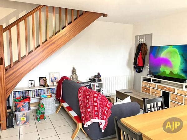 Location maison Lugon Et L Ile Du Carnay : 773 € - AJP Immobilier Libourne