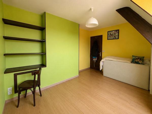 BIEVILLE BEUVILLE. Maison de 136 m² sur sous-sol.