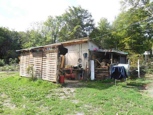 87250 BESSINES - Propriété de 4 hectares avec Tiny house + étang