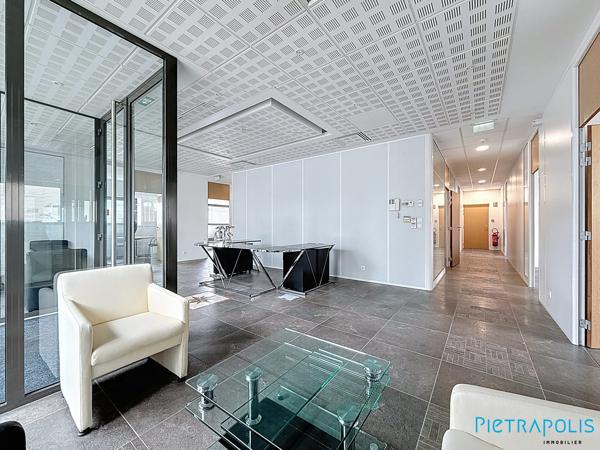 Bâtiment au Technoparc de 523m2
