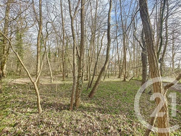 Terrain à vendre  2096 m 2   SENLIS  - 60