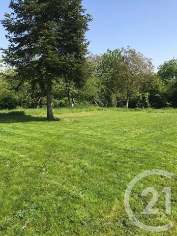 Terrain à vendre  2096 m 2   SENLIS  - 60