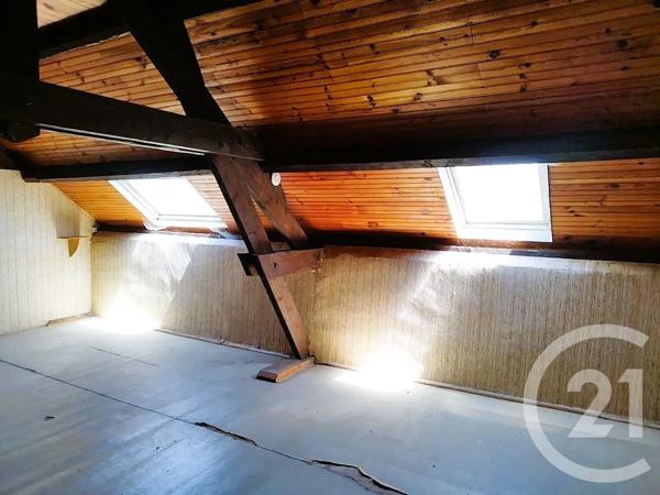Immeuble à vendre  1556 m 2   CHAMBLY  - 60
