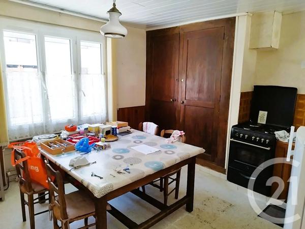 Immeuble à vendre  1556 m 2   CHAMBLY  - 60