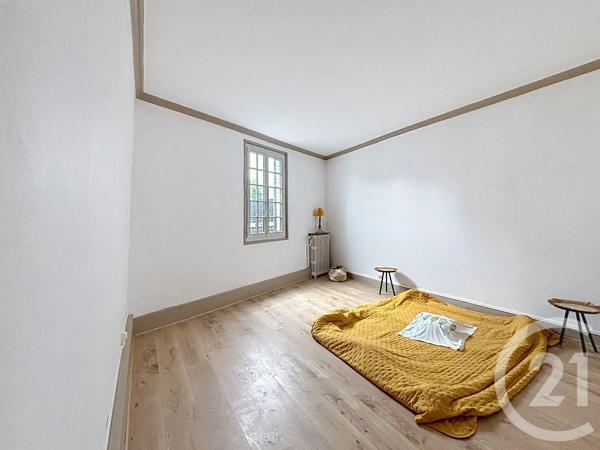 Maison à vendre  5 pièces - 130 m 2   COMPIEGNE  - 60