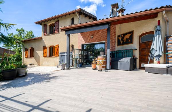 Maison Portet Sur Garonne 7 pièce(s) 205 m2