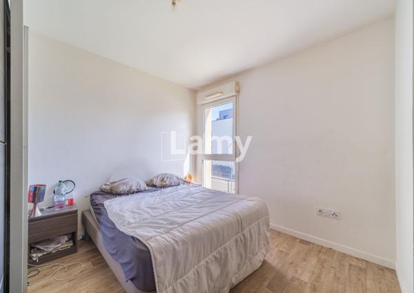 Idéal investisseur : f2 loué résidence moderne à saint-louis