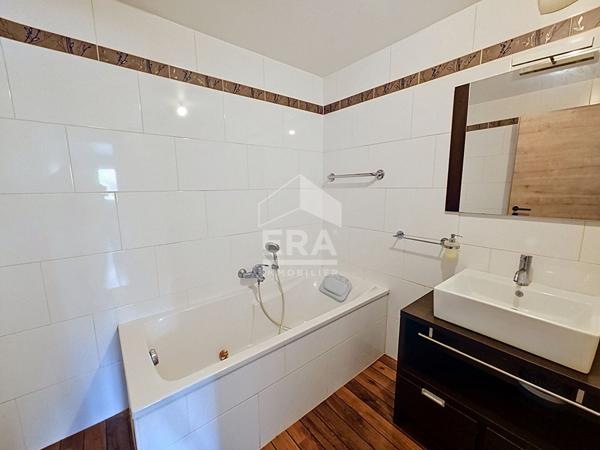Duplex 7 pièces à louer à Longwy - Grand standing, calme et proche commodités
