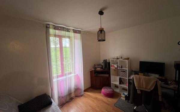 Maison à louer    3 pièces • 93,80 m2 Saint-Léonard-de-Noblat