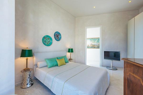 Vente Appartement de luxe Menton 5 Pièces 131 m²