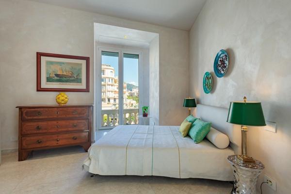 Vente Appartement de luxe Menton 5 Pièces 131 m²