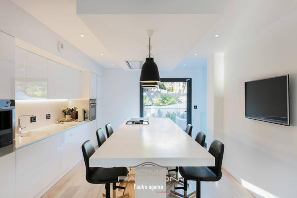 SAINT GEORGES DE DIDONNE  SPLENDIDE VILLA CONTEMPORAINE