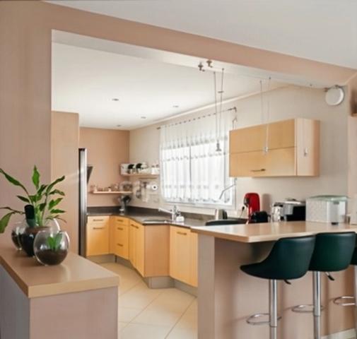 Maison à vendre 8 pièces PREVESSIN MOENS (01)