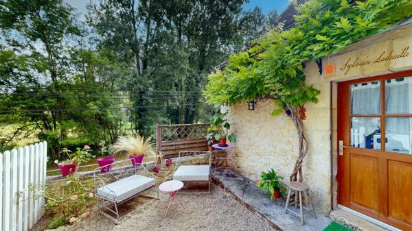 au coeur du perigord noir maison en pierre de 41 m² sur 987 m² de terrain