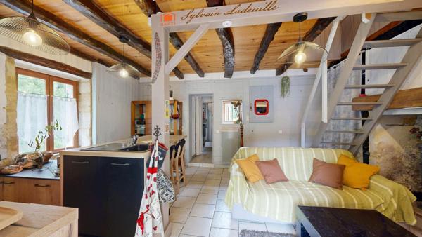 au coeur du perigord noir maison en pierre de 41 m² sur 987 m² de terrain