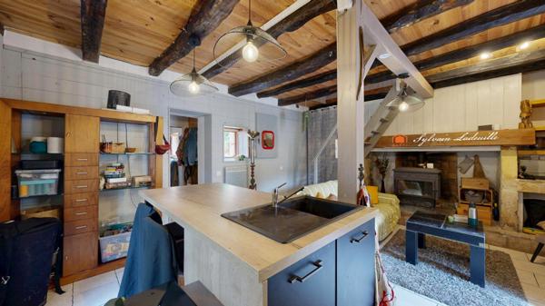 au coeur du perigord noir maison en pierre de 41 m² sur 987 m² de terrain